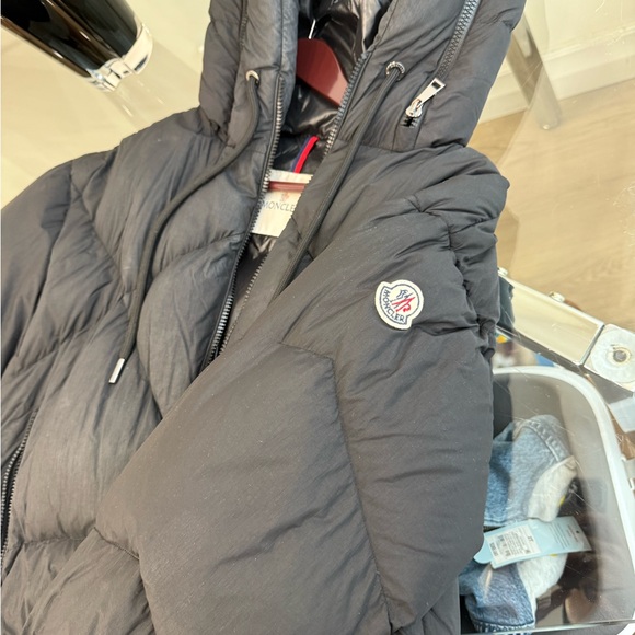 Moncler Black Estom Puffer Jacket - Picture 10 of 16